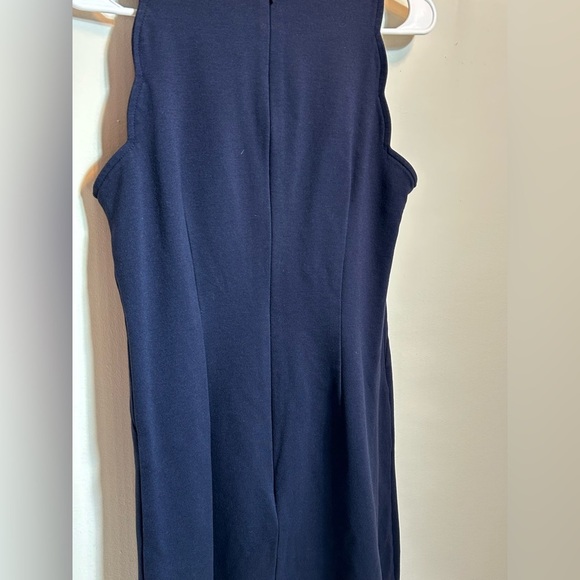 Vince Camuto Midnight Blue Scalloped Sleeveless Zippered Dress Size 4 - Picture 3 of 13